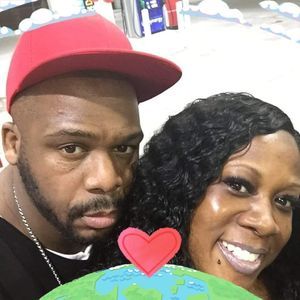 Meet your Posher, Dennis